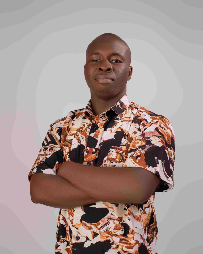 AKAZUA LOVEDAY